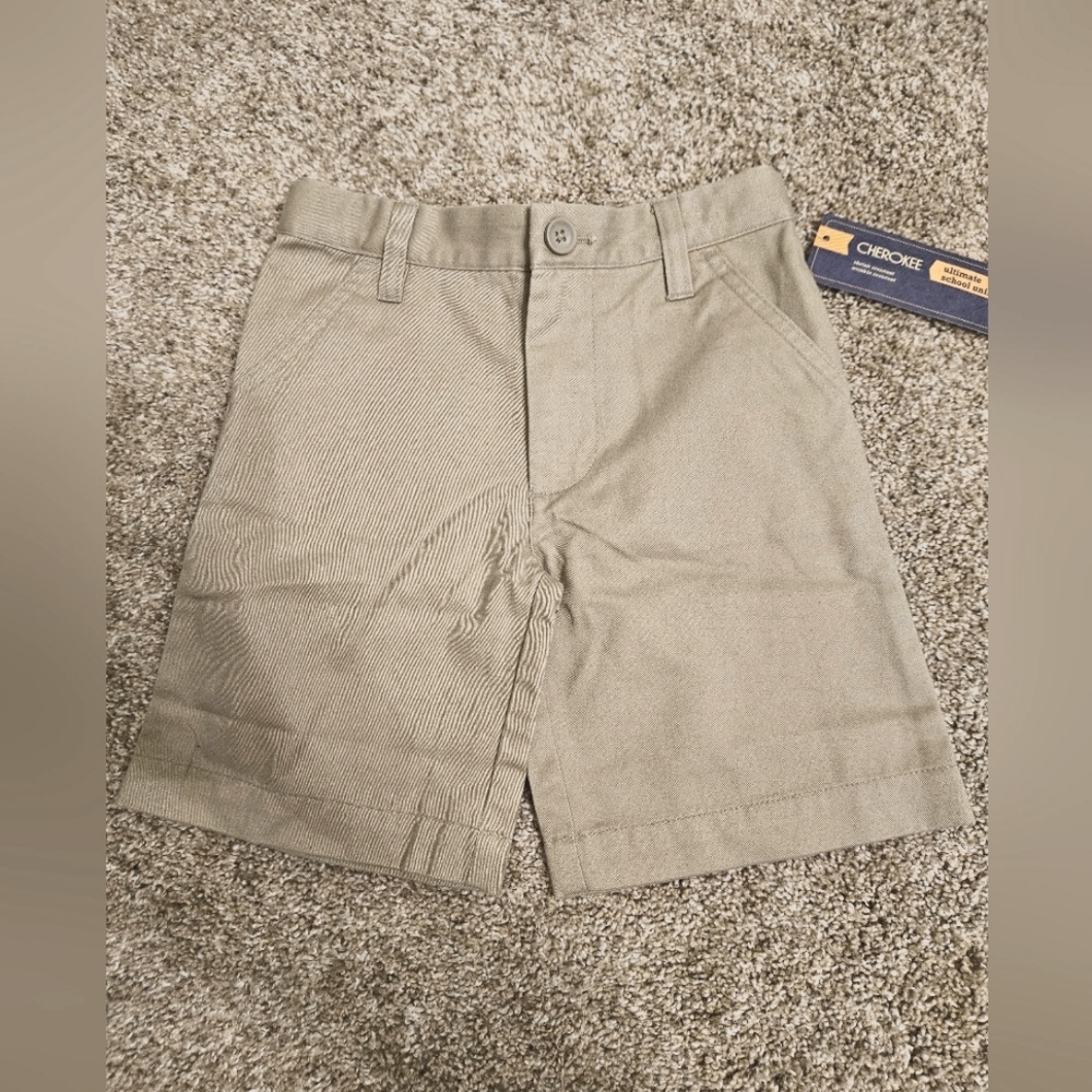 NWT Cherokee Uniform Shorts Boys size  4